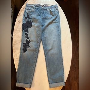 New  Vintage America Embroidered Blue Bestie Jeans Sz 6R/28